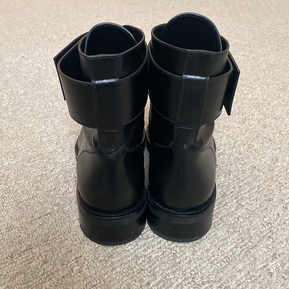 Unavailable - Picture 11 of 17